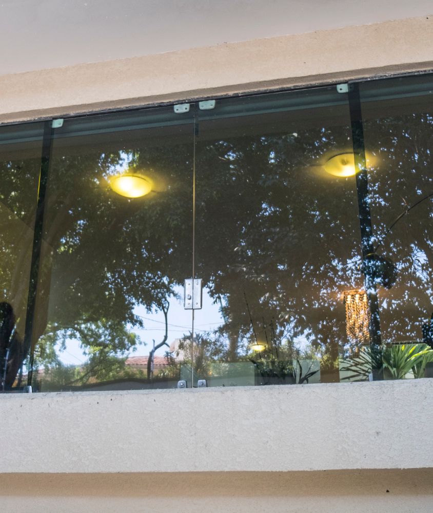 janela de vidro em Mogi das Cruzes